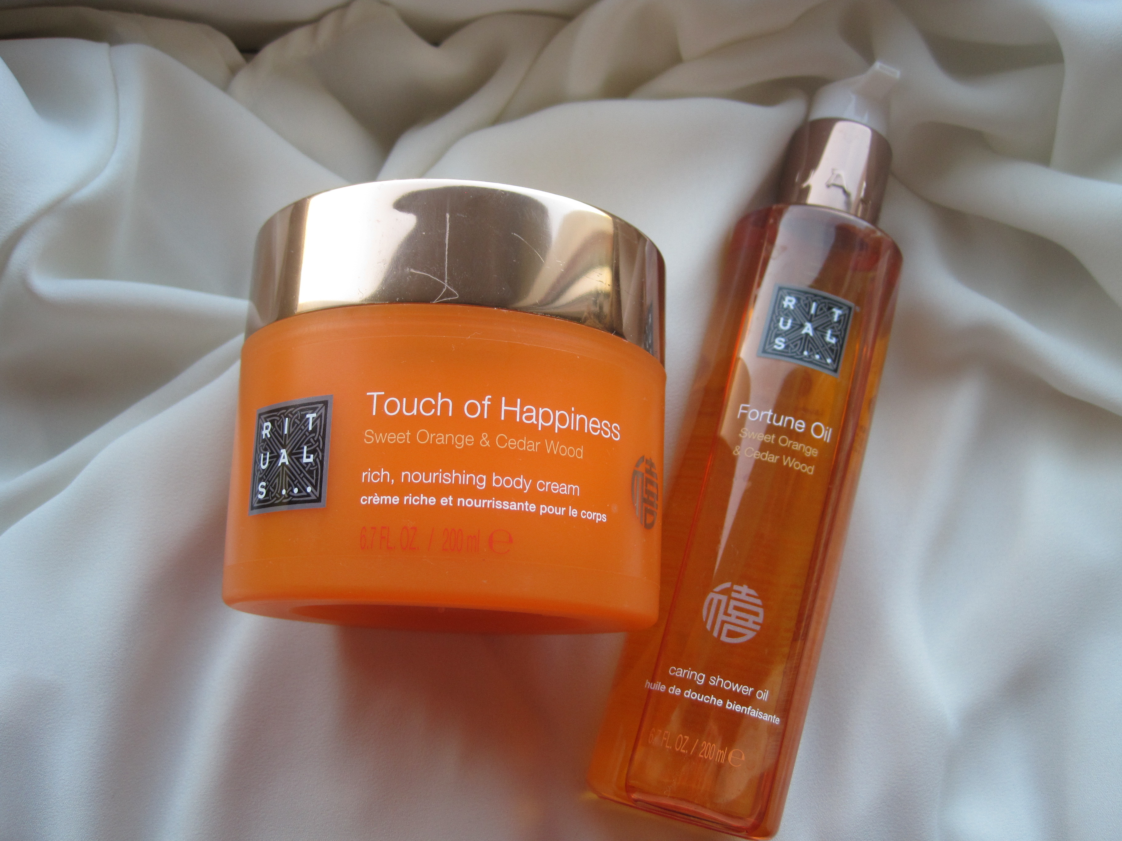 Review: Rituals Touch of Happiness Body Cream en Fortune Oil Doucheolie
